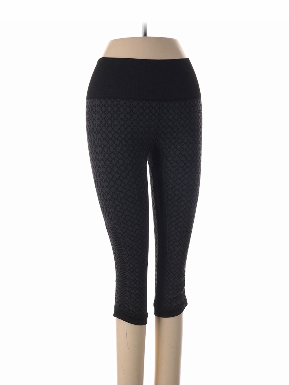 Lululemon Geometric Pattern Capri Leggings Size 8